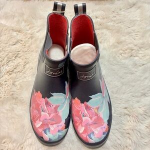 Joules Women's Floral Rain Boots - Black and Pink